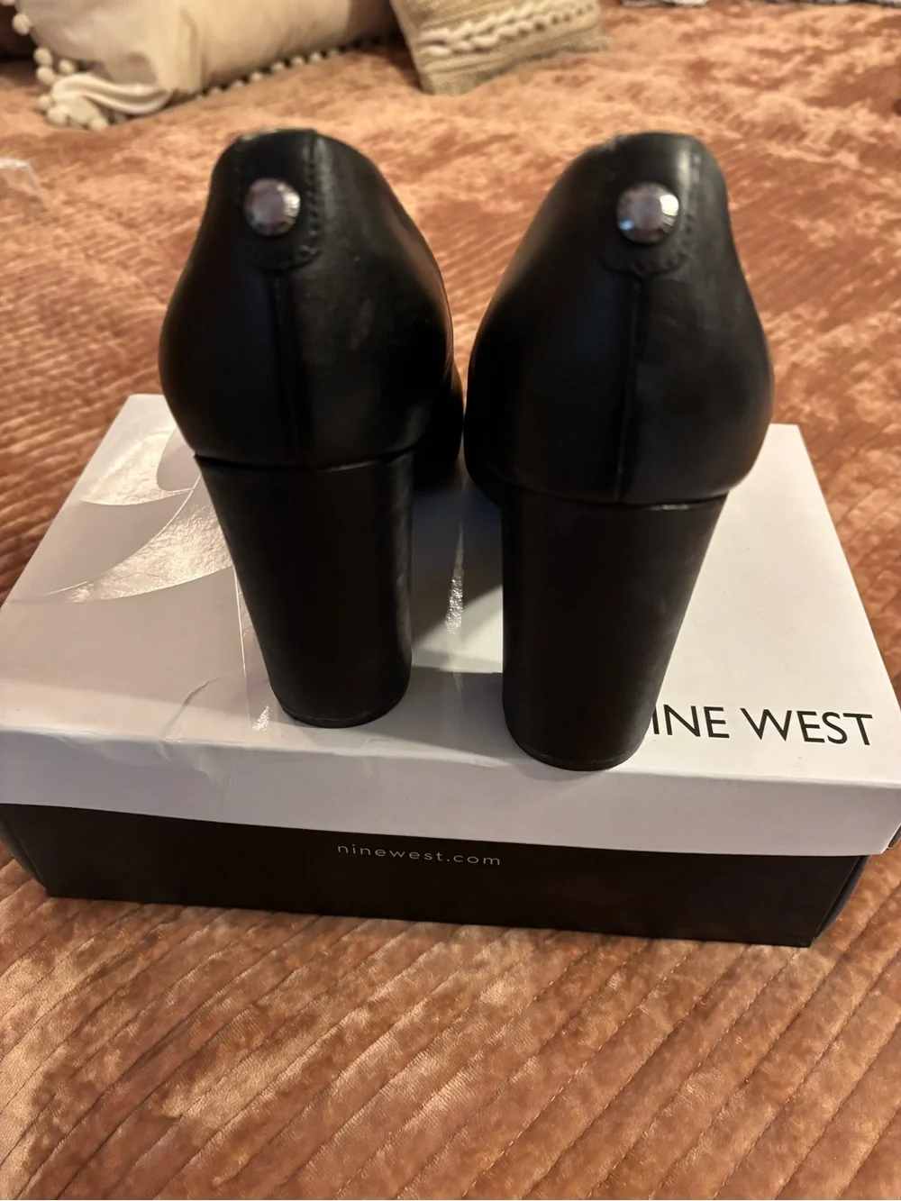 Nine West elegant black